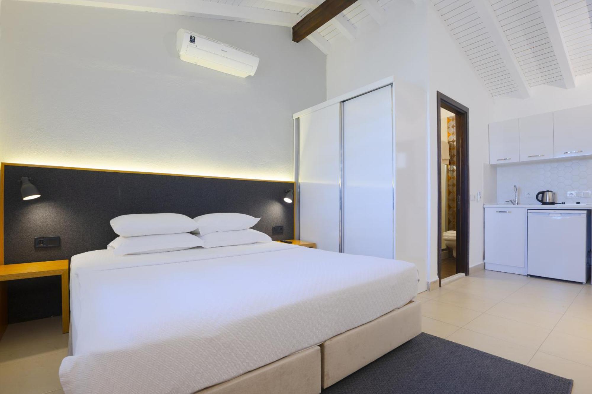 Aegean Apartments - Bungalows Alaçatı Habitación foto