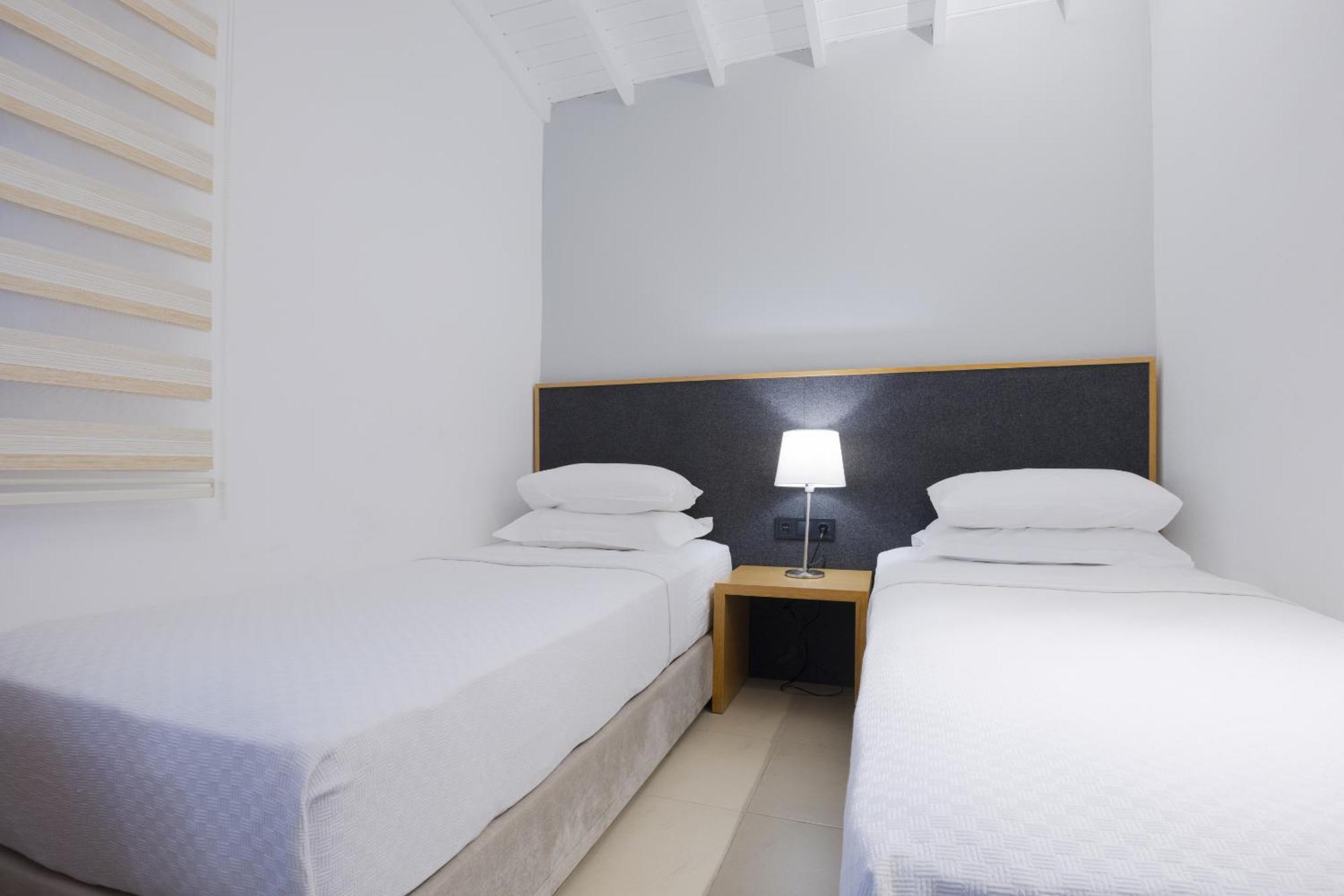 Aegean Apartments - Bungalows Alaçatı Habitación foto