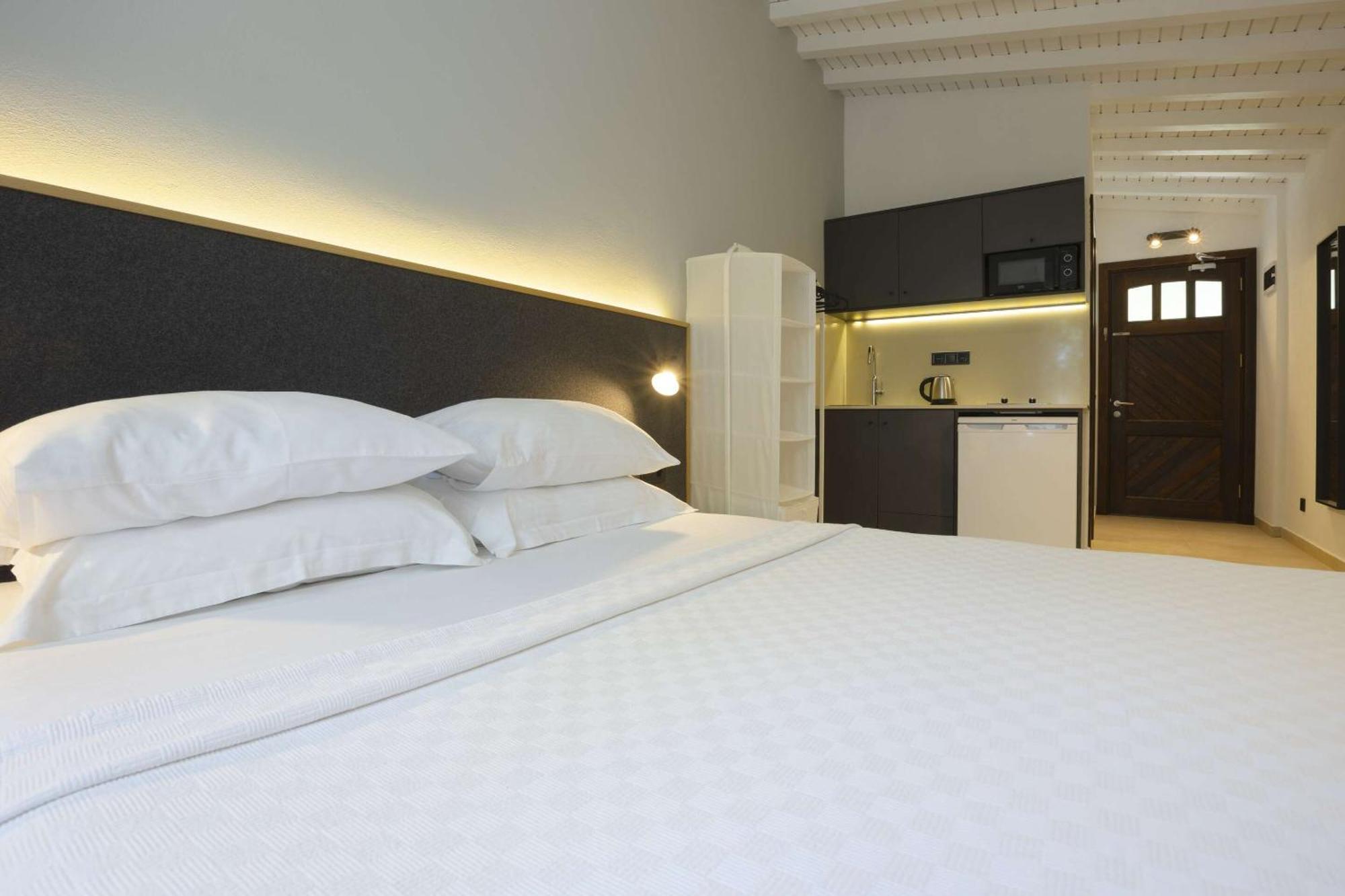 Aegean Apartments - Bungalows Alaçatı Habitación foto